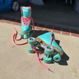 Blue and Pink Vintage Roller Skates Quad Design